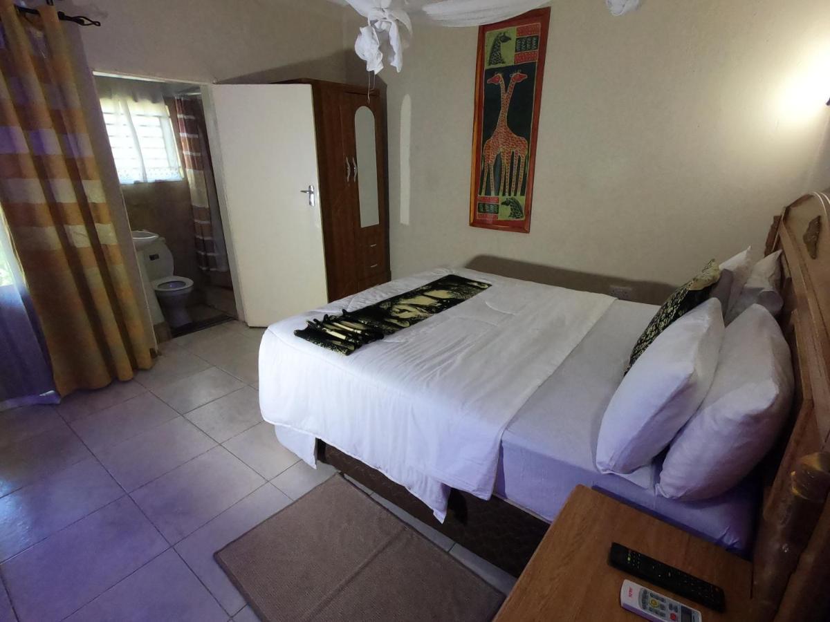 Golden Days Lodge ليفينغستون المظهر الخارجي الصورة